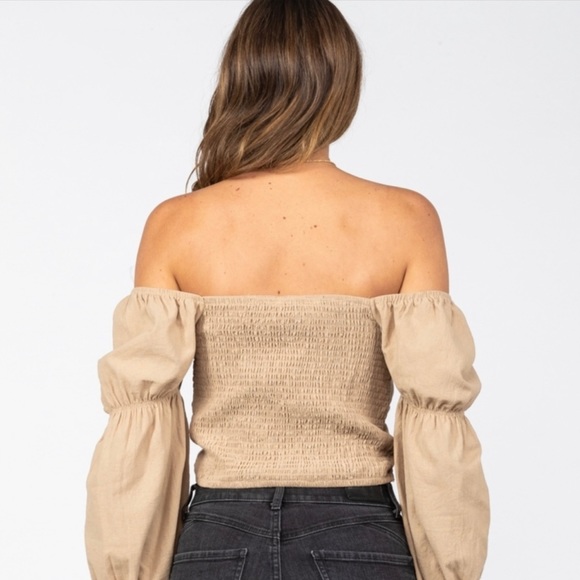 Women’s Sweetheart neckline khaki colored top - Picture 2 of 2